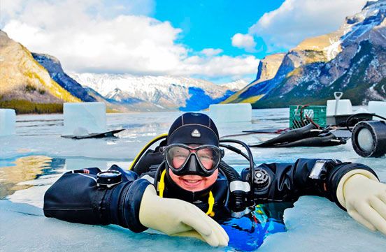 Ice Diving at Lake Minnewanka